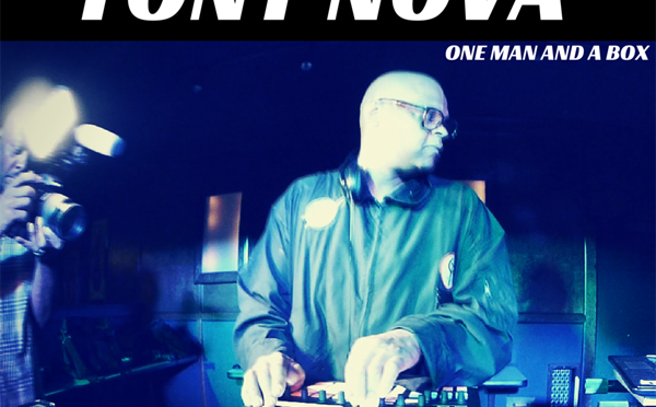 Tech-House: Tony Nova One Man and A Box exclusive ready for download