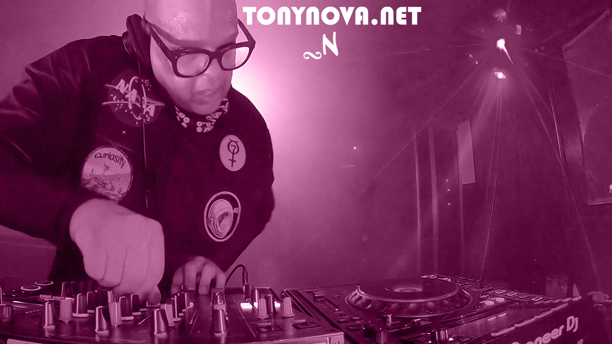 We are back with Podcast: Tony Nova with House Music for the World #1200